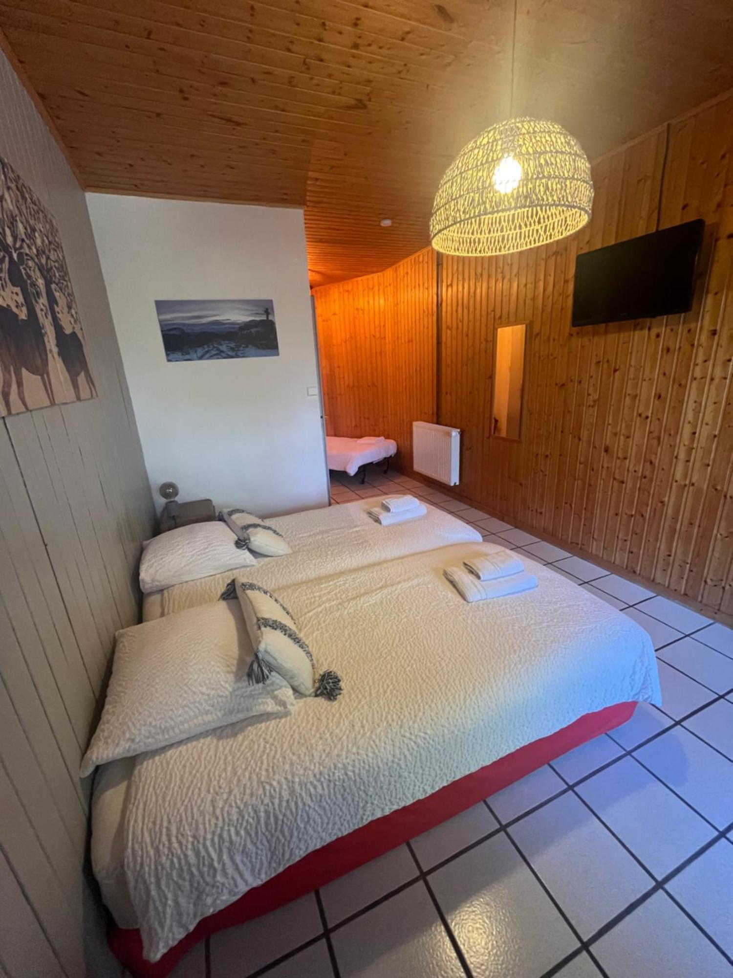 Logis Le Chalet Saint-Maurice-en-Trièves Kültér fotó