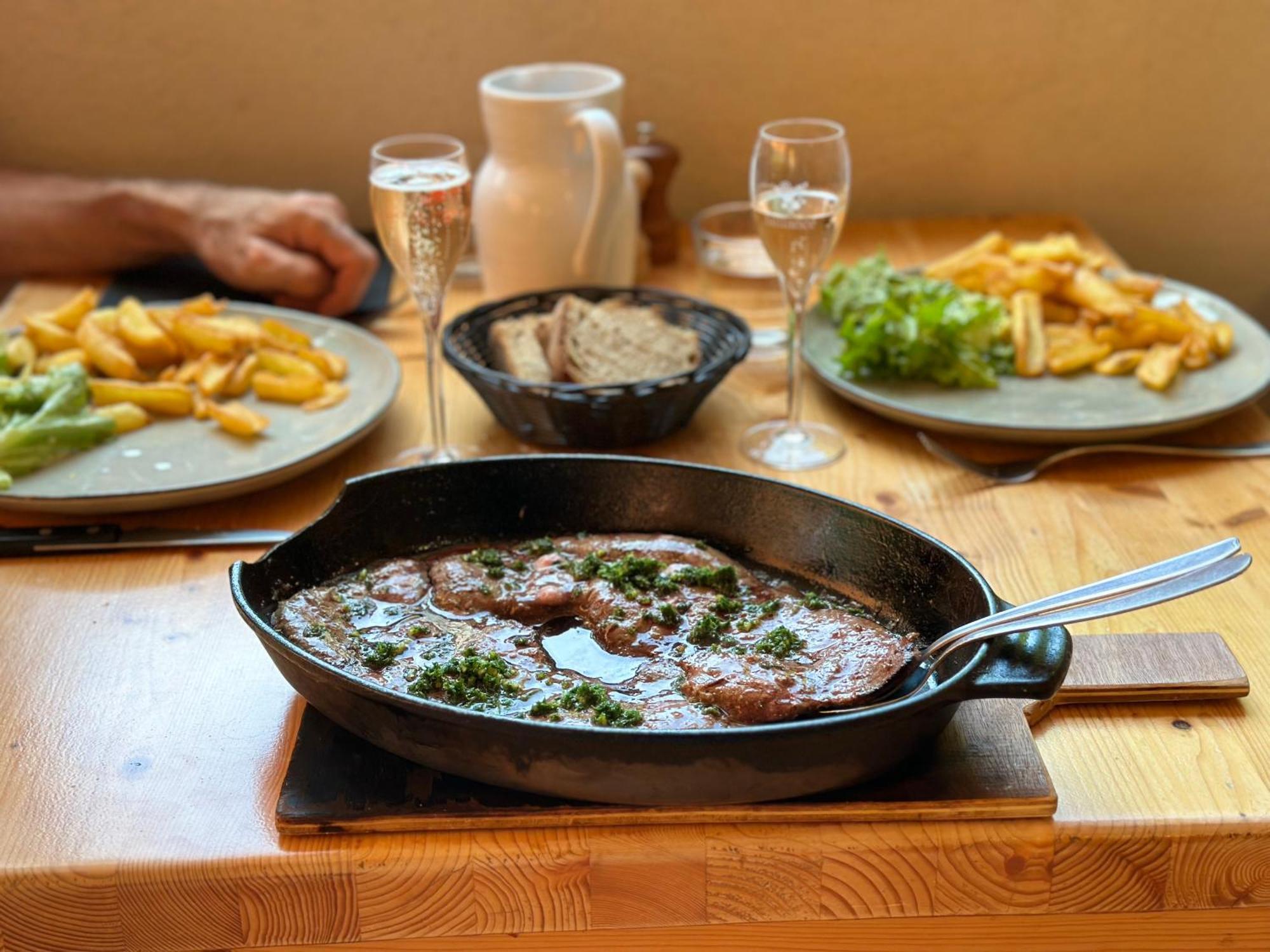 Logis Le Chalet Saint-Maurice-en-Trièves Kültér fotó