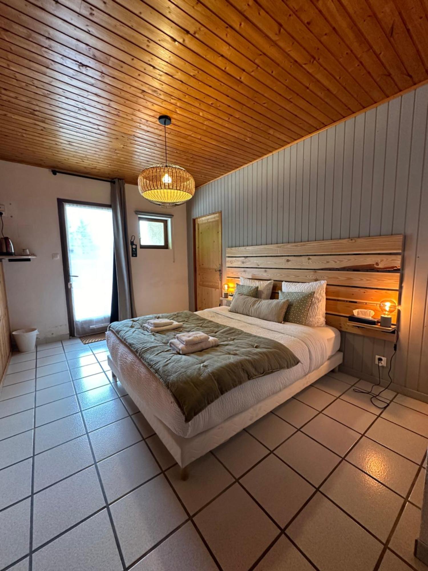 Logis Le Chalet Saint-Maurice-en-Trièves Kültér fotó